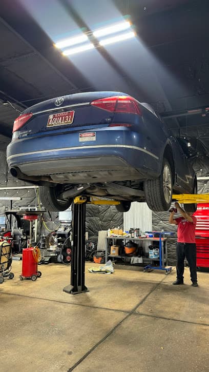 E1 Garage