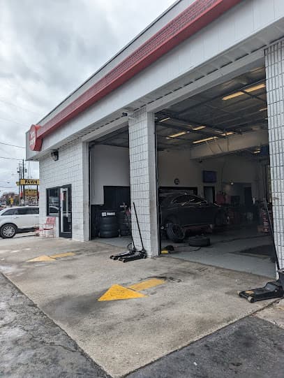 TireSouth - Howell Mill Store