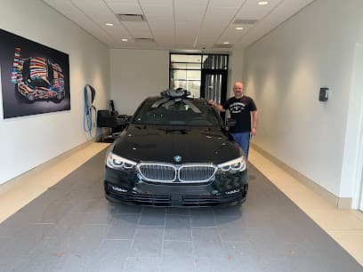 hendrick-automotive-group-charlotte - Auto Repair Shop