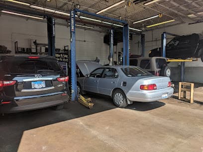 Brach's Auto Center