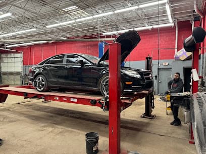 global-automotive-collision-cleveland - Auto Repair Shop