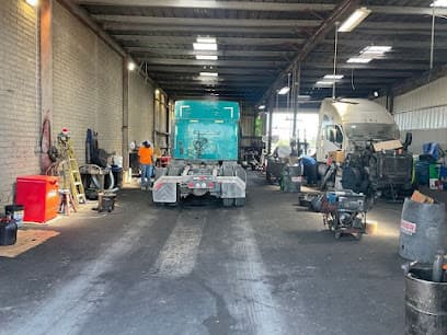 dallas-super-truck-wash-lube-dallas - Auto Repair Shop