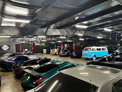 wolves-den-customs-orlando - Auto Repair Shop