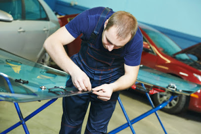 windshield-repair-specialists-boston - Auto Service Shop