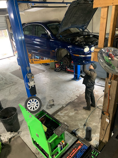 pazo-garage-charlotte - Auto Service Shop
