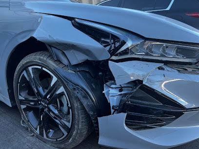 town-country-ford-collision-center-charlotte - Auto Service Shop