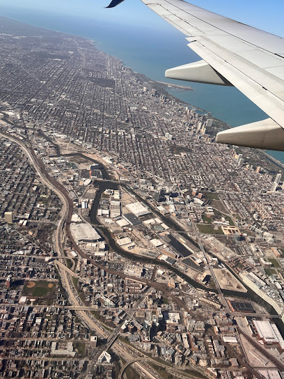 gold-coast-auto-body-chicago - Auto Service Shop