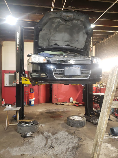 moes-auto-chicago - Auto Service Shop