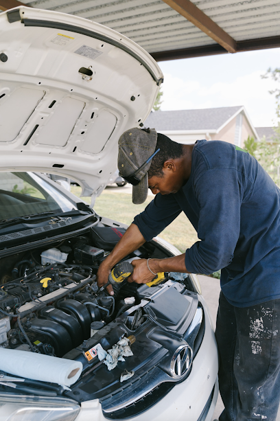 mr-chicago-mobile-auto-mechanic-chicago - Auto Service Shop