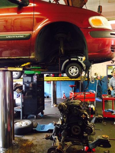 triangle-auto-service-chicago - Auto Service Shop