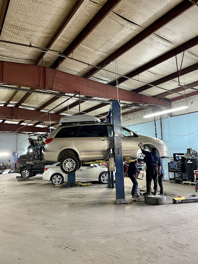 hingas-automotive-co-dallas - Auto Service Shop