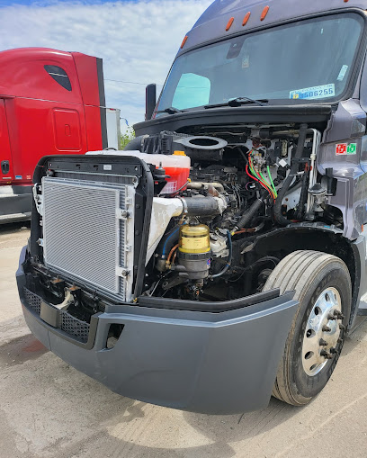 us-highway-truck-repair-inc-24-7-road-service-indianapolis - Auto Service Shop