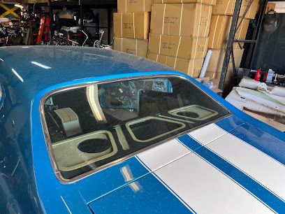 built-not-bought-custom-designs-miami - Auto Service Shop