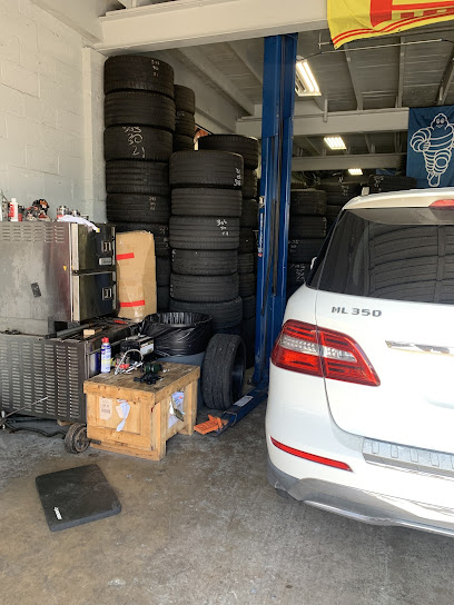 Lighthouse tires