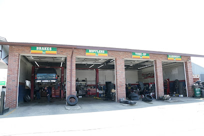 daves-garage-gaylord-michigan - Auto Service Shop