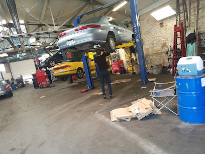 mack-garage-michigan - Auto Service Shop