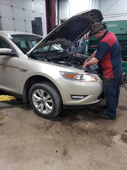 darricks-preferred-auto-minnesota - Auto Service Shop