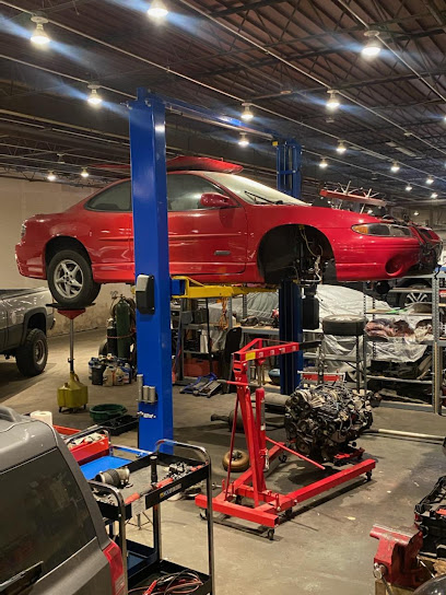 rev-tech-auto-headquarters-minnesota - Auto Service Shop