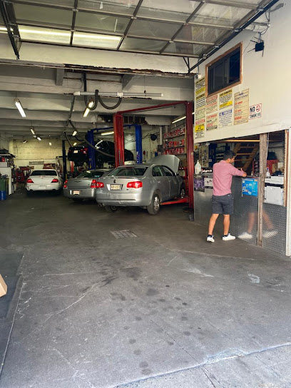 dependable-auto-repair-body-newyork - Auto Service Shop