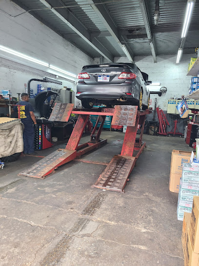 precise-automobile-repair-center-newyork - Auto Service Shop