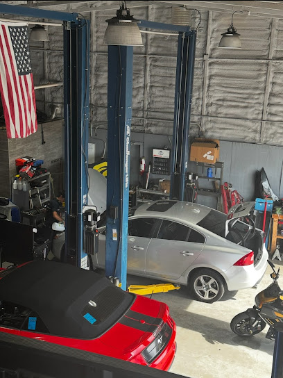 coutinho-auto-repair-orlando - Auto Service Shop