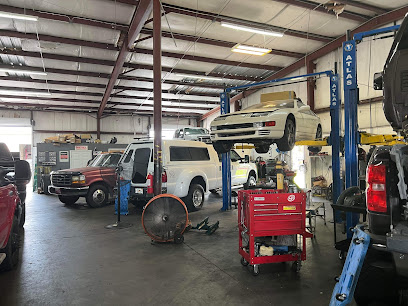 garage-267-truck-auto-repair-orlando - Auto Service Shop