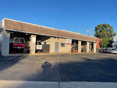 Arnie's Service Center
