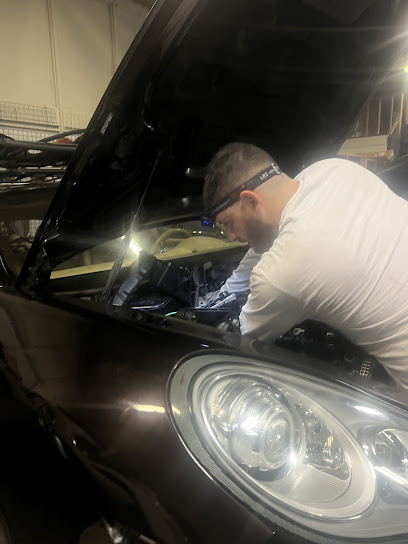 hope-auto-sales-and-repairs-portland - Auto Service Shop