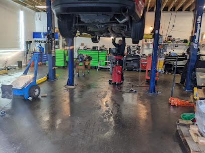 jolenes-auto-repair-portland - Auto Service Shop