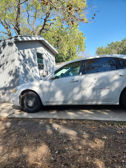 mccreless-automotive-sanantonio - Auto Service Shop