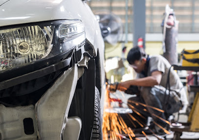 darbys-san-diego-auto-body-collision-repair-sandiego - Auto Service Shop