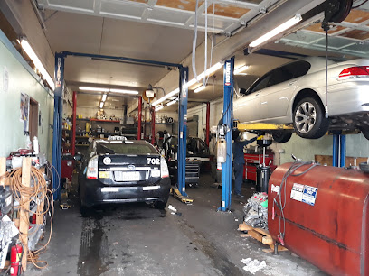 a1-auto-repair-service-seattle - Auto Service Shop