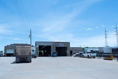 roadrunner-truck-repair-stlouis - Auto Service Shop