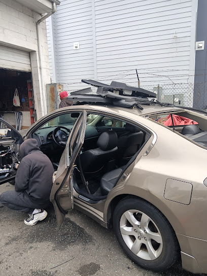 oscar-glass-service-washingtondc - Auto Service Shop