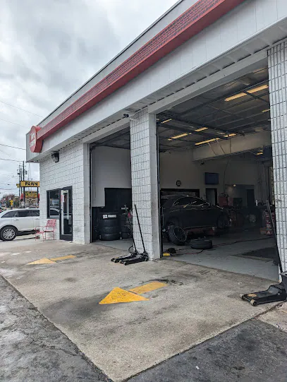 TireSouth - Howell Mill Store