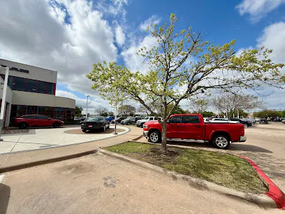 Nyle Maxwell CDJR of Austin Service