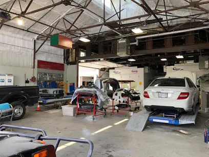 Akiki Auto Body
