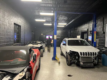 Denver Dino’s Auto Body & Repair