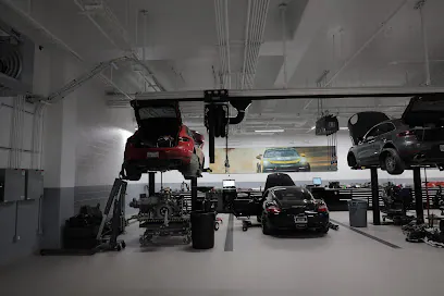 Porsche River Oaks Service Center