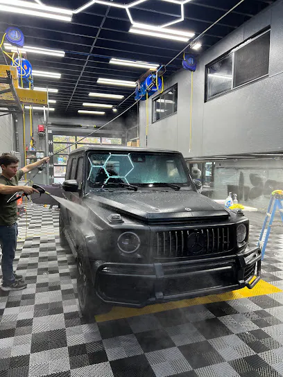 Custom auto trendz