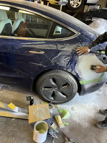 Diamond auto & body repairs